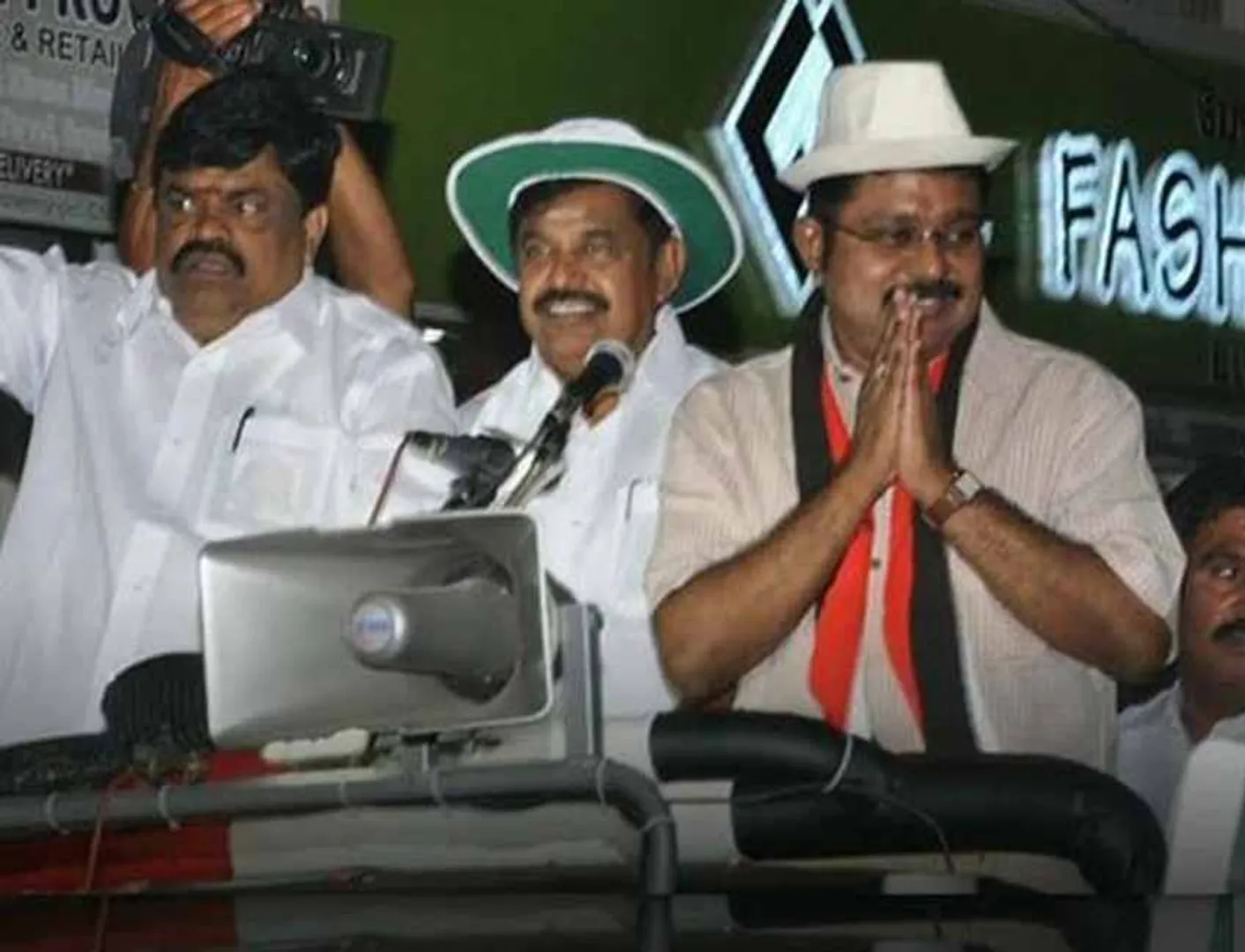 ttvdhinakaran-eps